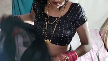 Indian hard-core Desi vid black saree half-shirt petticoat and panty