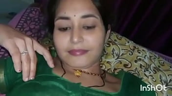 Indian red-hot gal was alone her mansion and a aged man boinked her in bedroom behind husband, finest lovemaking video of Ragni bhabhi, Indian wife boinked by her beau