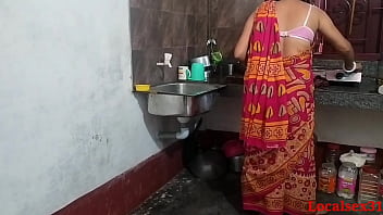 Red saree Kitchen Lovemaking In Sonali ( Official Movie By Localsex31)