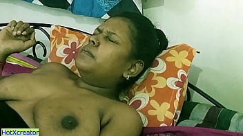 Indian supah super hot teenager fellow boned room service nymph at local hotel! New hindi fuck-fest