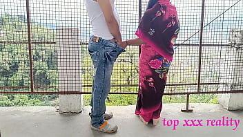 Xxx Bengali hot bhabhi astounding outdoor fuckfest in rosy saree with wise thief! Xxx Hindi web series fuckfest Last Vignette 2022