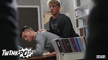 While At The Library Jock Felix Fox Got His Stud lollipop Bj'ed By His Best Friend Ryan Bailey - TWINKPOP