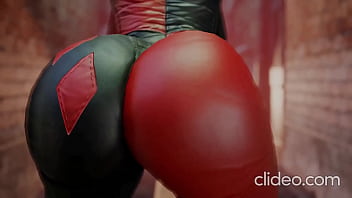 Harley Quinn shaking her bubble bum