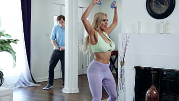 Sneaking On My Torrid Brazilian Step Mom Working Out - MILFED