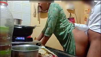 Indian cool wife got nailed while cooking